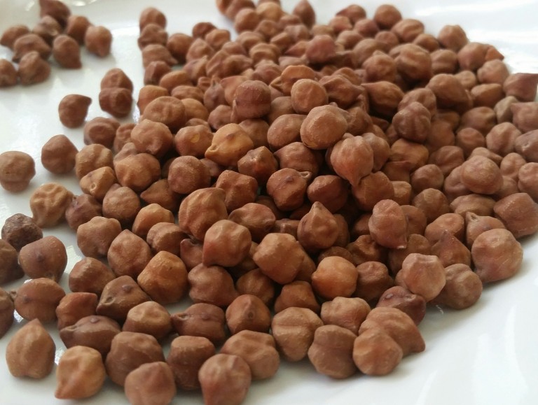 கருப்பு கொண்டைக்கடலை